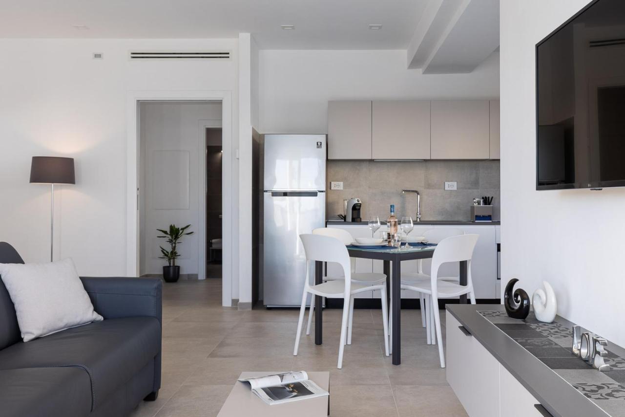 Oneweek Gaeta Suites And Apartments Exterior photo