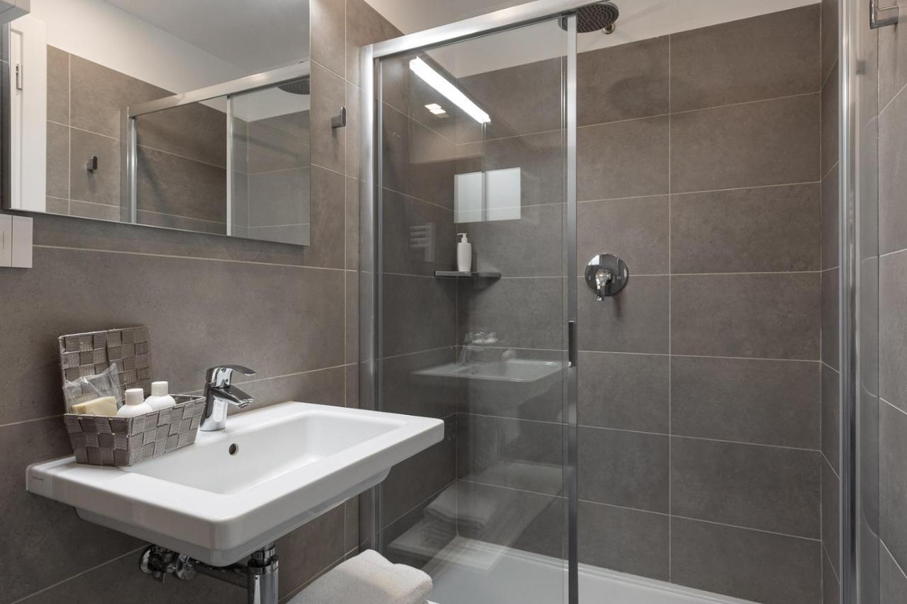 Oneweek Gaeta Suites And Apartments Exterior photo